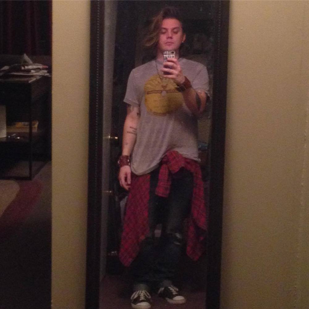 Meet your Posher, Sam